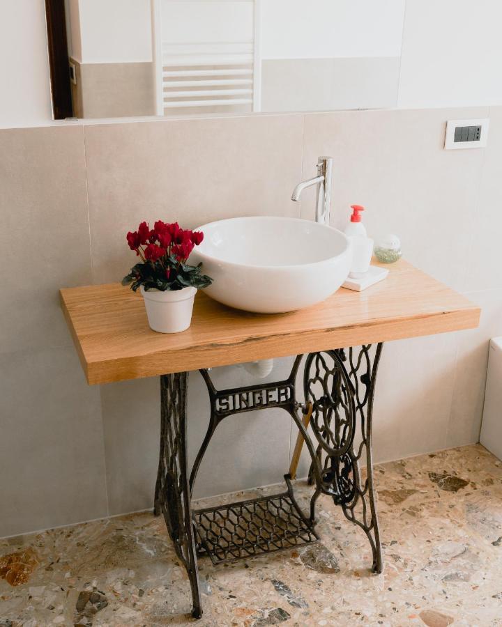 La Casa Di Adua Bed & Breakfast ปอร์โต ซันเตลปีดิโอ ภายนอก รูปภาพ